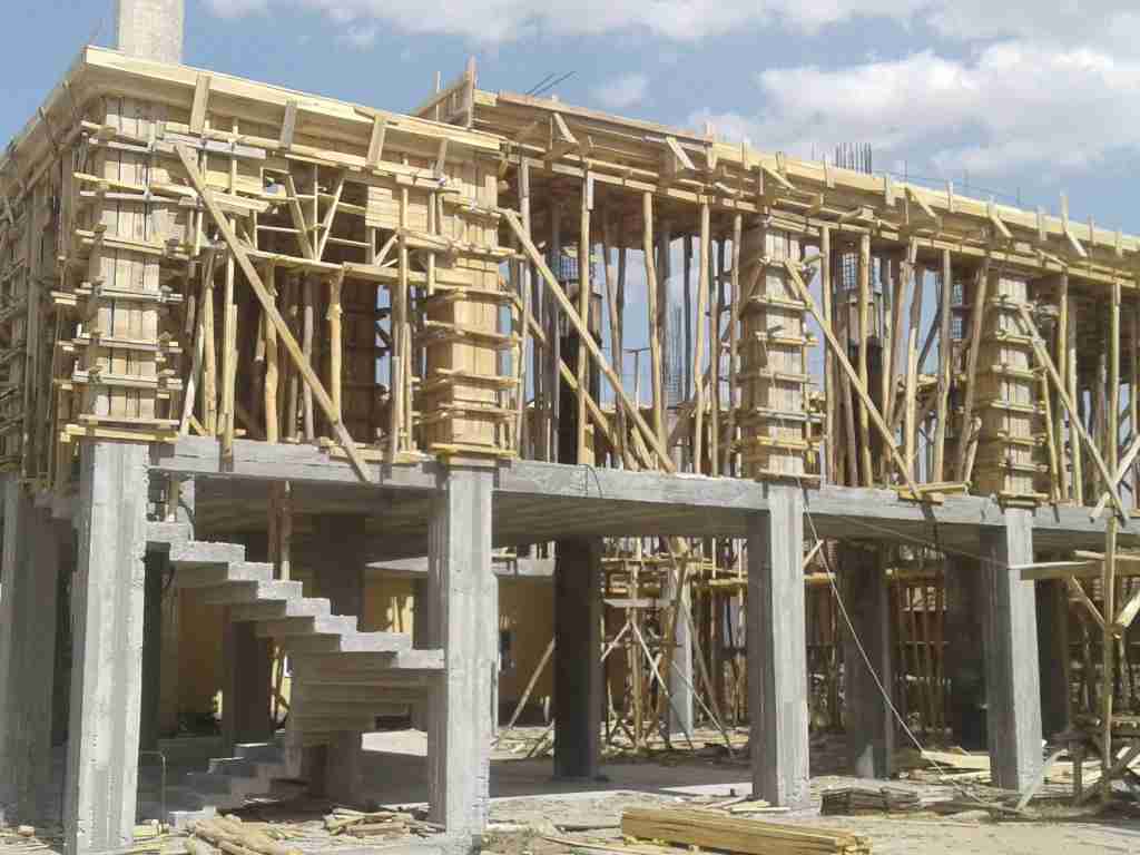 Balya İnşaat Kalıpçısı